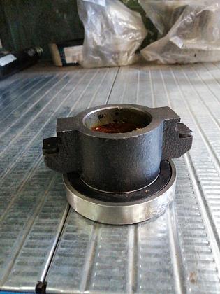 Муфта выключения сцепления в сборе FOTON (Фотон) 1093 JS16D5-02050