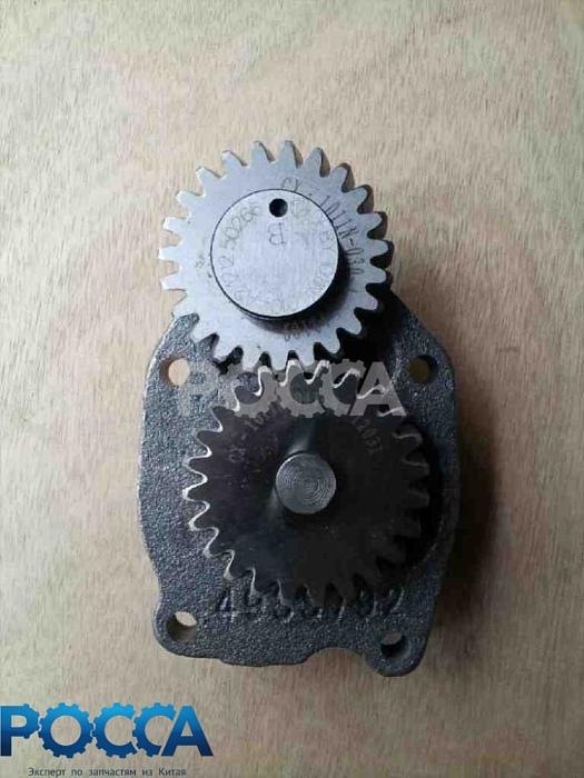 Насос масляный CUMMINS (Камминз) 6BT 4935792